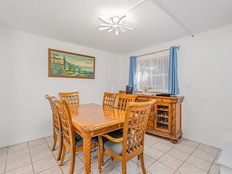 Dining Room for 8 with Server