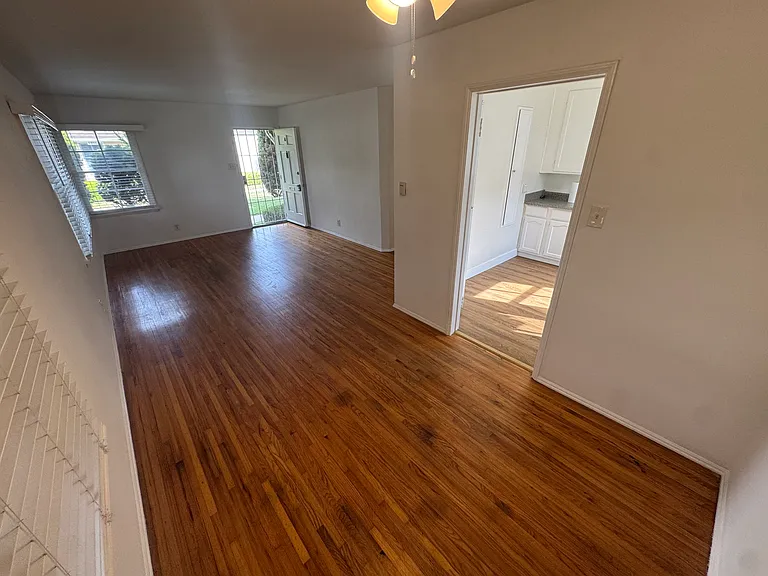 5210 E Broadway #A — Photo 3