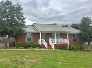 216 Quail Wood Dr, Pulaski, TN 38478