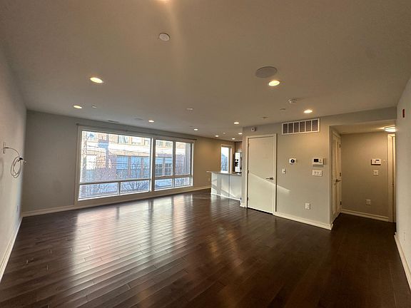 2nd image of 717 S 12th St Unit 3