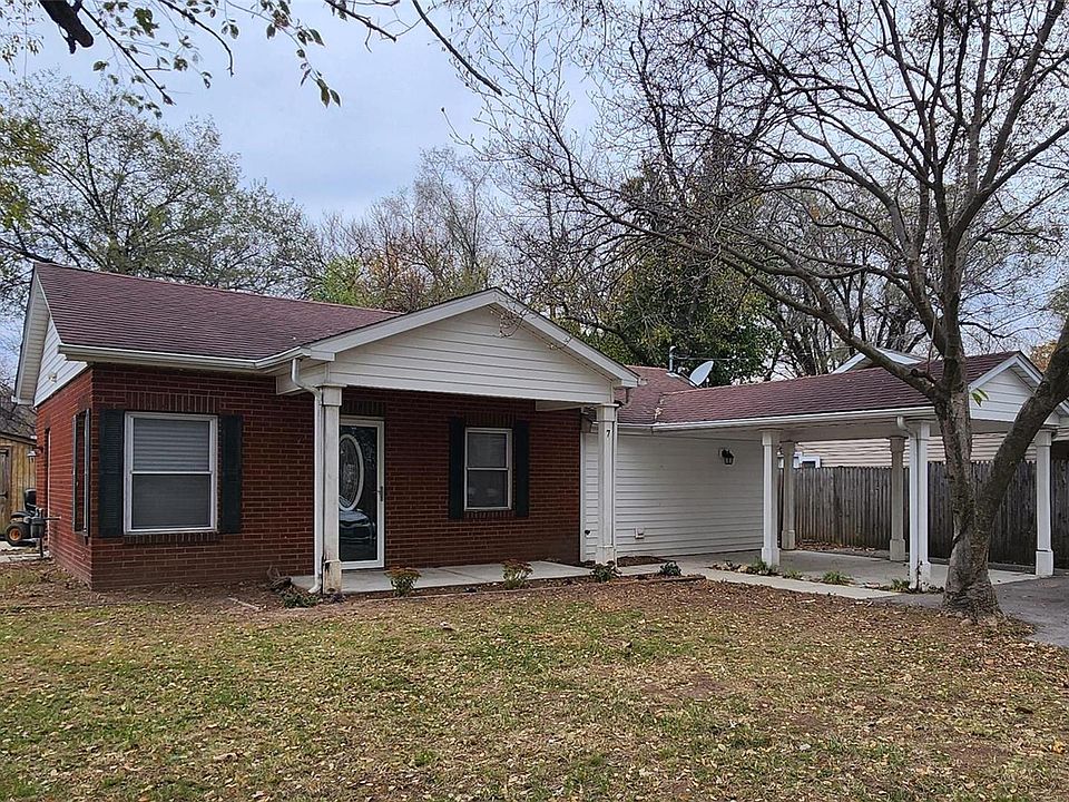1st image of 7 Dell Ave