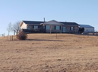 802 County Ave, Stratton, NE 69043