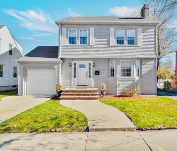 175 Canton St, Providence, RI, 02908