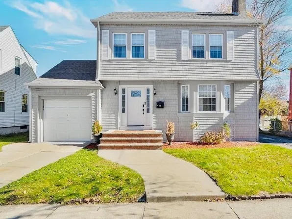 175 Canton St, Providence, RI 02908