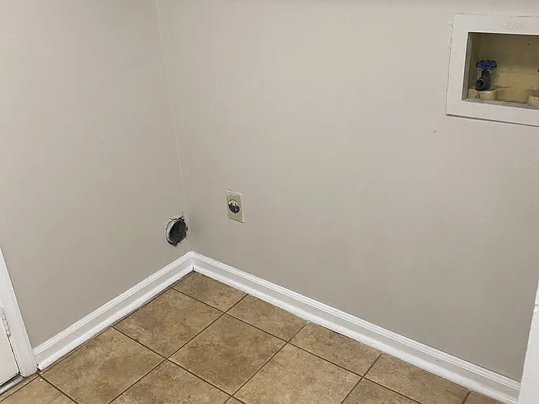 105 Fairhaven Ct — Photo 11