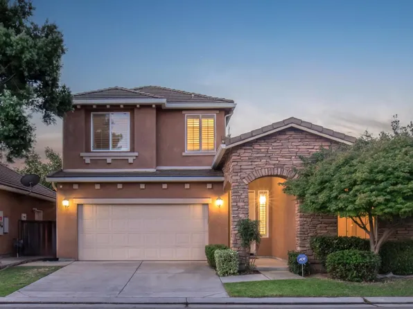 858 Tureaud Ln, Clovis, CA 93619
