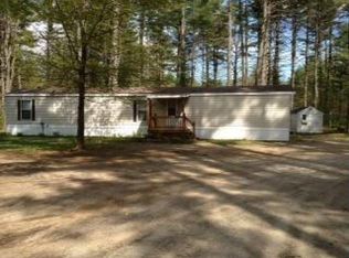 11 Sneb Rd, Hollis Center, ME 04042