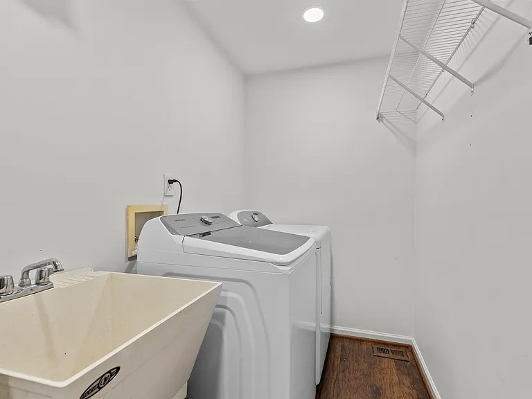 3560 Great Oak Ln — Photo 22