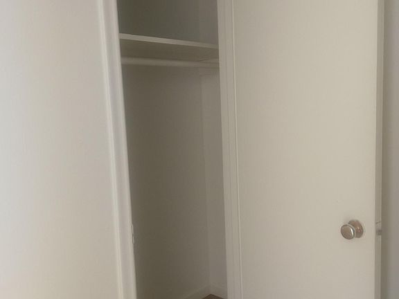 5th image of 6284 Richmond Ave APT B
