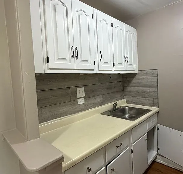 27 N 29 N Dryden Pl — Photo 10