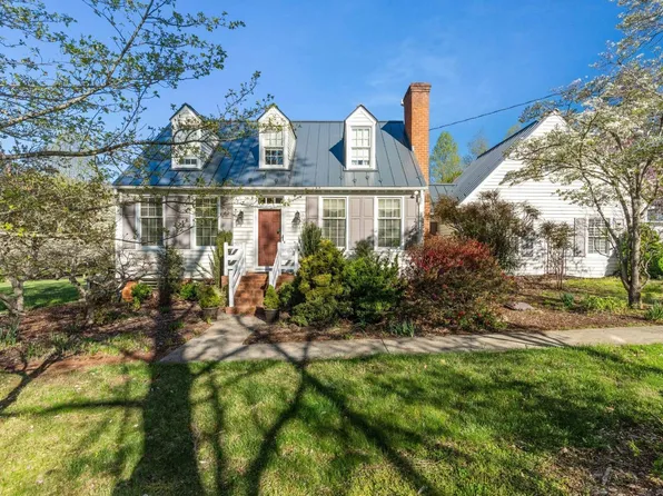 176 Foxcroft Dr, Monroe, VA 24574