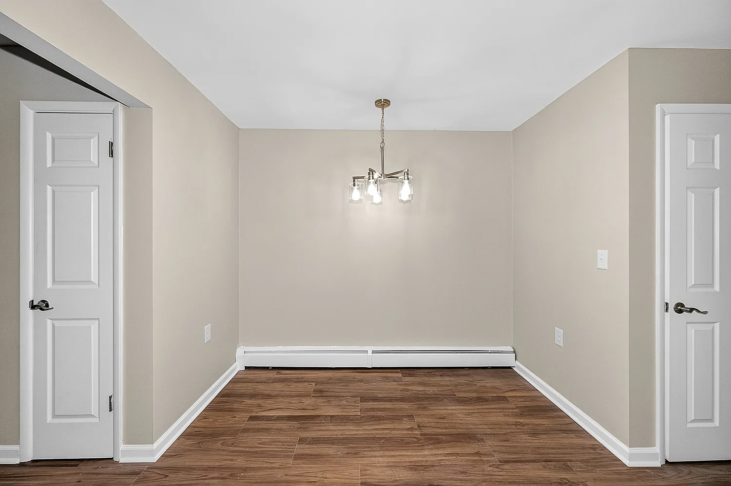 1 bed, 700 sqft, $895 — Photo 3