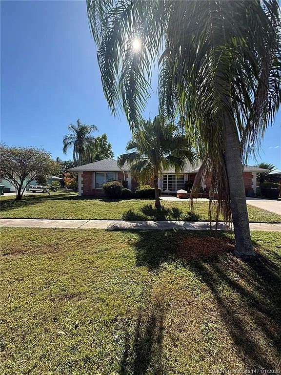 3 bed, 2.0 bath, 1503 sqft, $3,000 — Photo 1