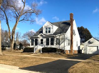 301 E Wilson St, Peotone, IL 60468