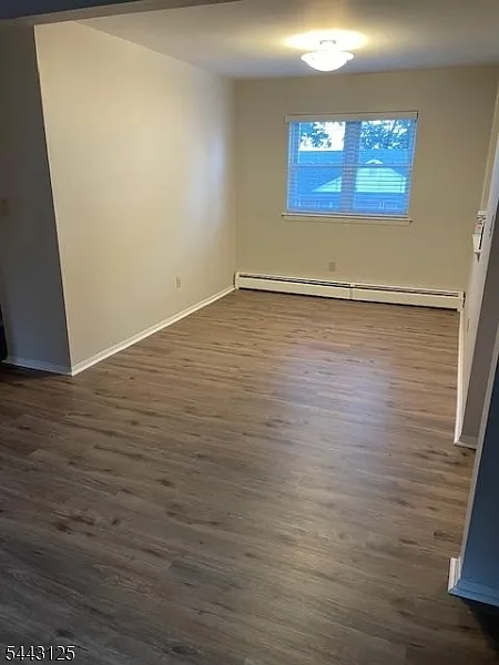 2 bed, 1.0 bath, $2,275 — Photo 3