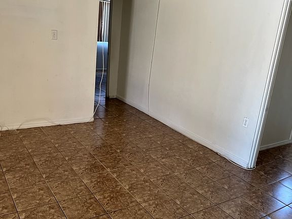 5th image of 66154 7th St