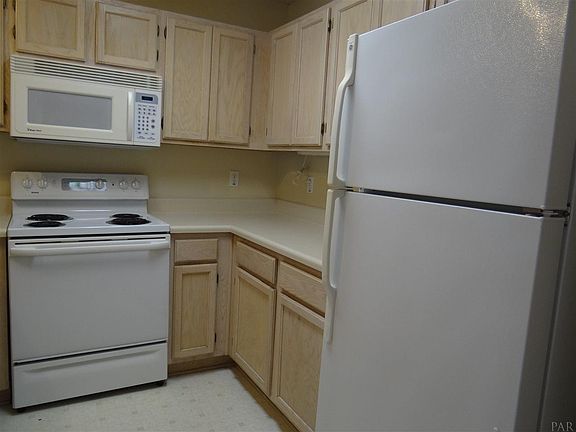 4th image of 5864 Grotto Ave