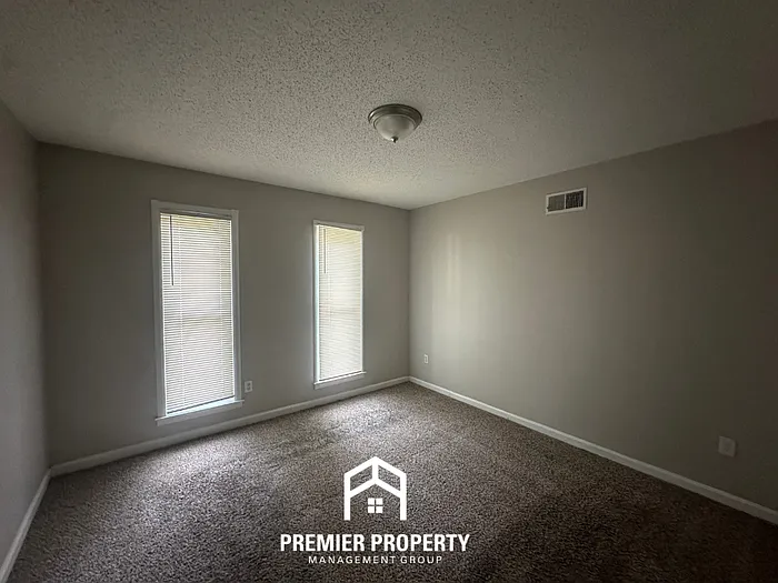 532 Bedlington Dr — Photo 21