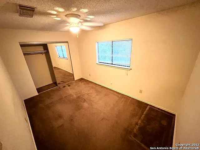 9629 Green Plain Dr — Photo 11