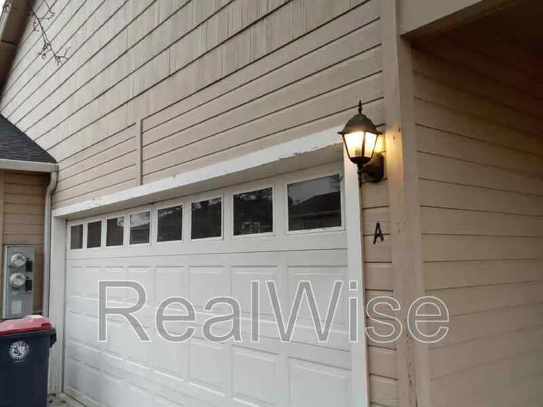 3172 Forest Hills Dr #A — Photo 3
