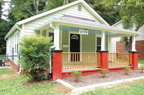 8709 Chapel Hill Rd Photo 1