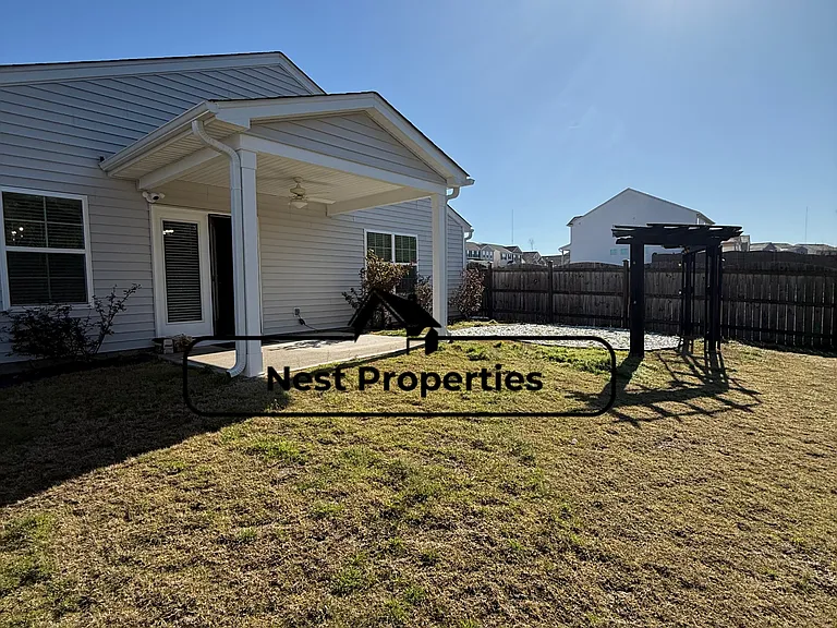 301 Ollivander Ln — Photo 11