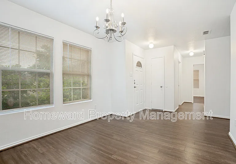16701 Windthorst Way — Photo 2