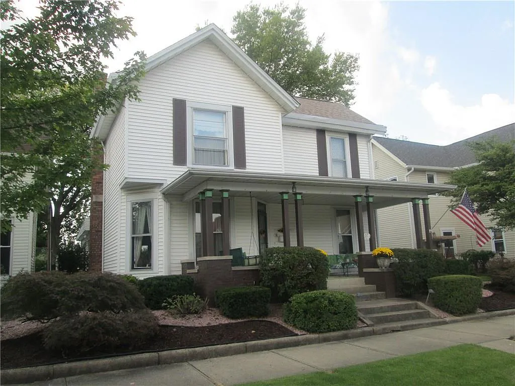 115 Saint Mary St photo 1