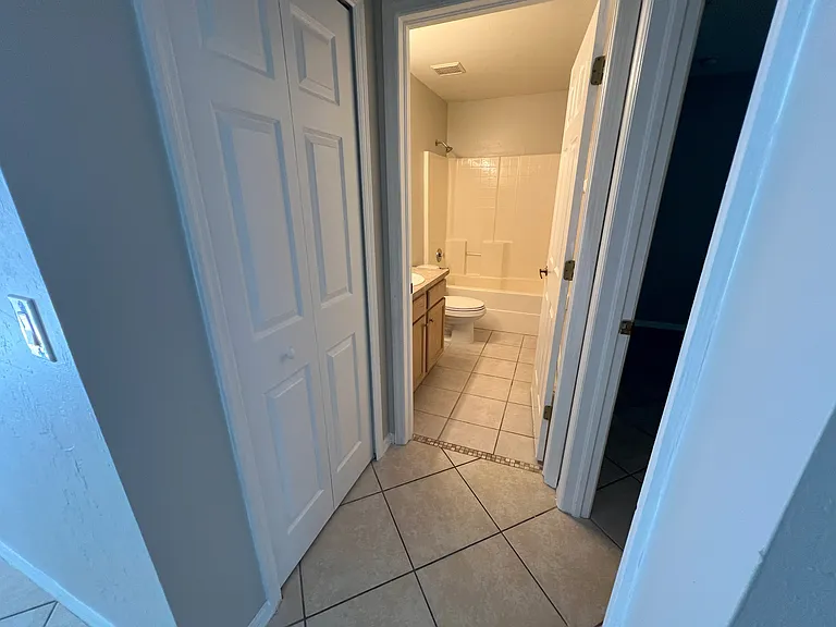 Harry Ave S — Photo 9