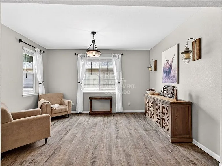 5176 Ditmars Trl — Photo 7