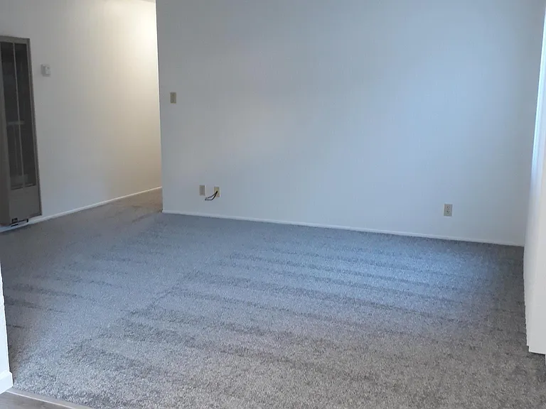 1530 Valle Vista Ave — Photo 10