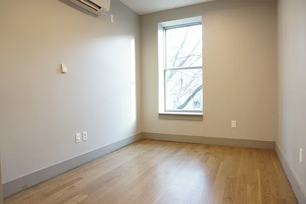 Rented by Rennit Inc. | media 14