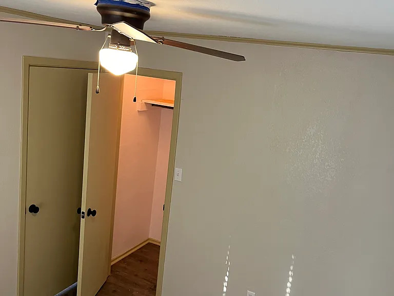 202 E Oklahoma Ave #8 — Photo 13