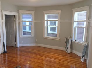 32 Victory Rd, Dorchester, MA 02122