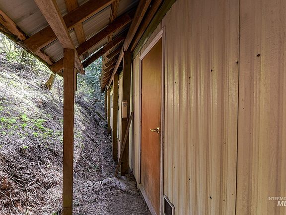 4th image of 1206 Idlers Rest Rd