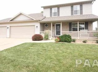 1441 Johanna Dr, Metamora, IL 61548