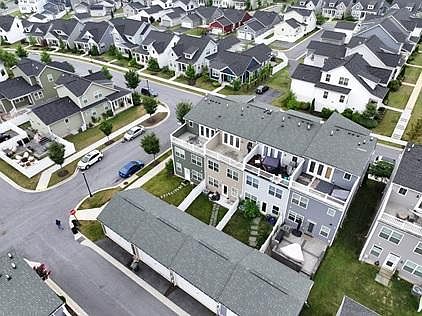 4th image of 515 Gillespie Dr