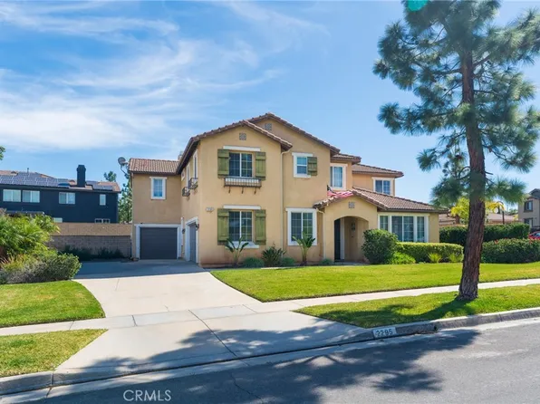 2295 Shanna Carle Dr, Corona, CA 92882