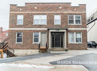 5 6th St UNIT C, Chatham Kent, ON N7M4V1