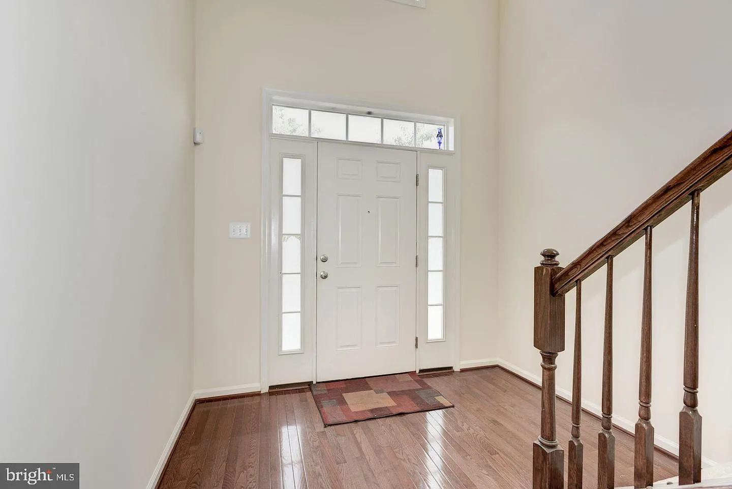 4 bed, 3.5 bath, 3040 sqft, $4,350 — Photo 2