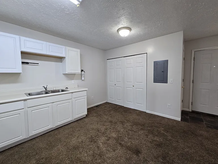 9343 W Watergate Rd — Photo 5