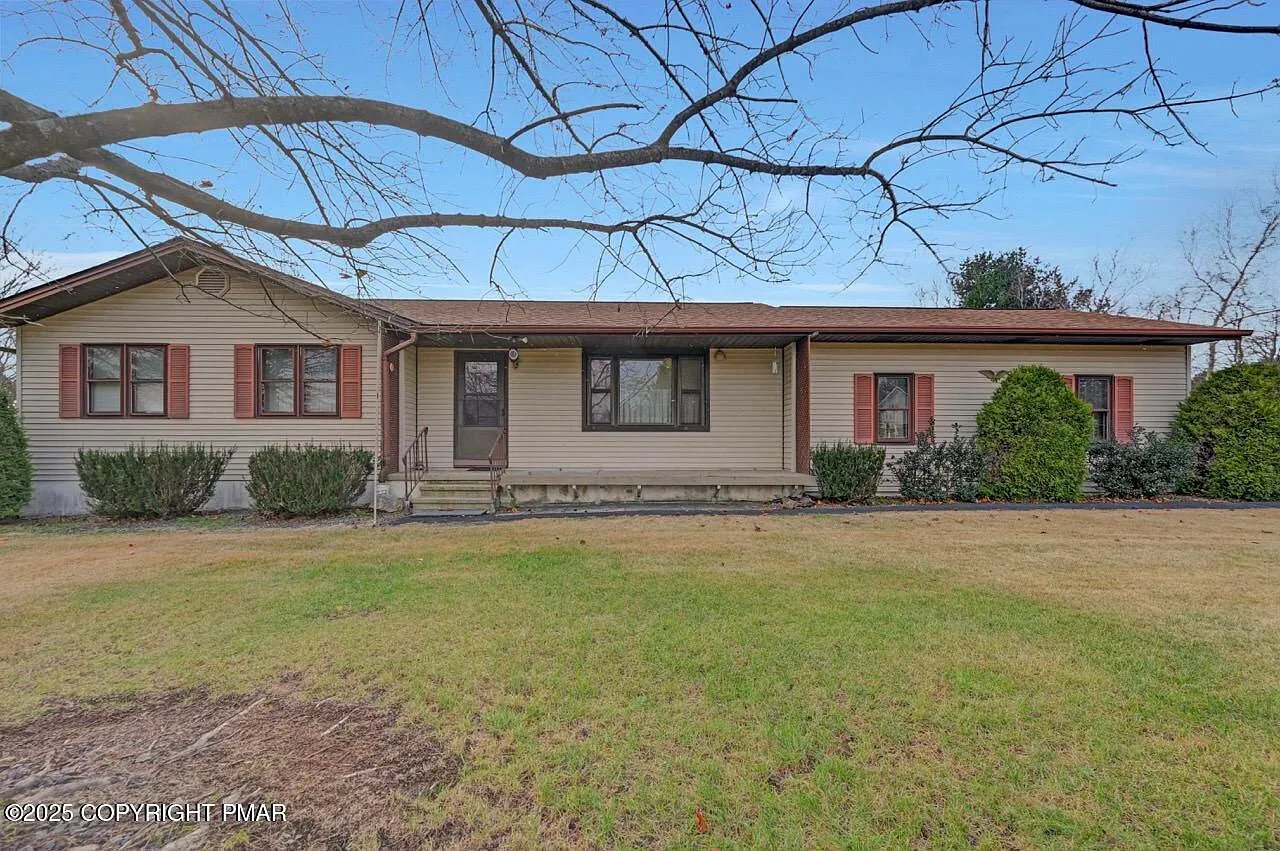 147 Countryside Dr photo 1