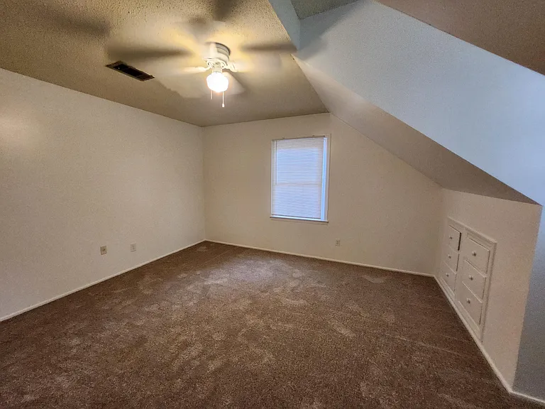 3602 Nassau Dr — Photo 12