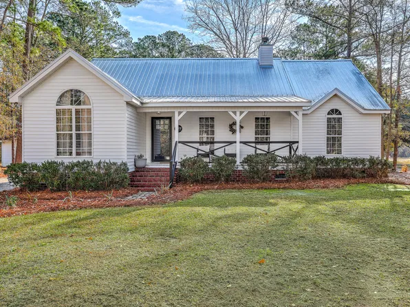 639 Lannie Ln, Moncks Corner, SC 29461