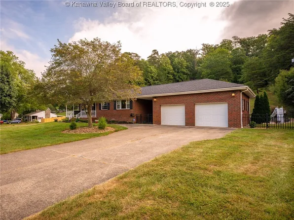 1240 Rocky Step Rd, Scott Depot, WV 25560