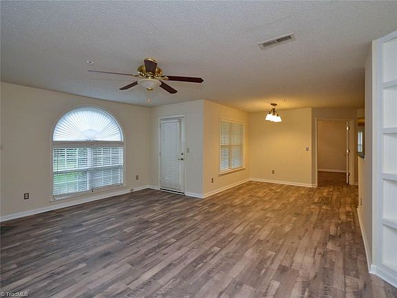 4th image of 3705-1C Morris Farm Dr