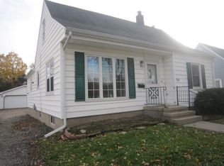 914 Edward St, Delavan, WI 53115