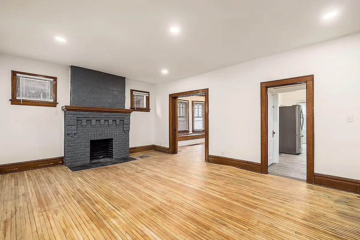 Building Photo - 737 Bedford Ave