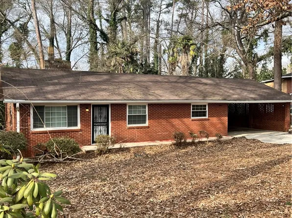 207 Pine Ln, Anderson, SC 29621