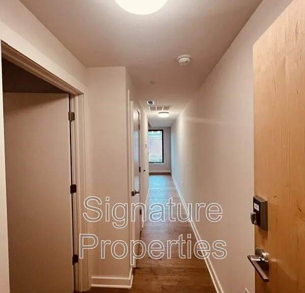 712 High St #5 — Photo 4